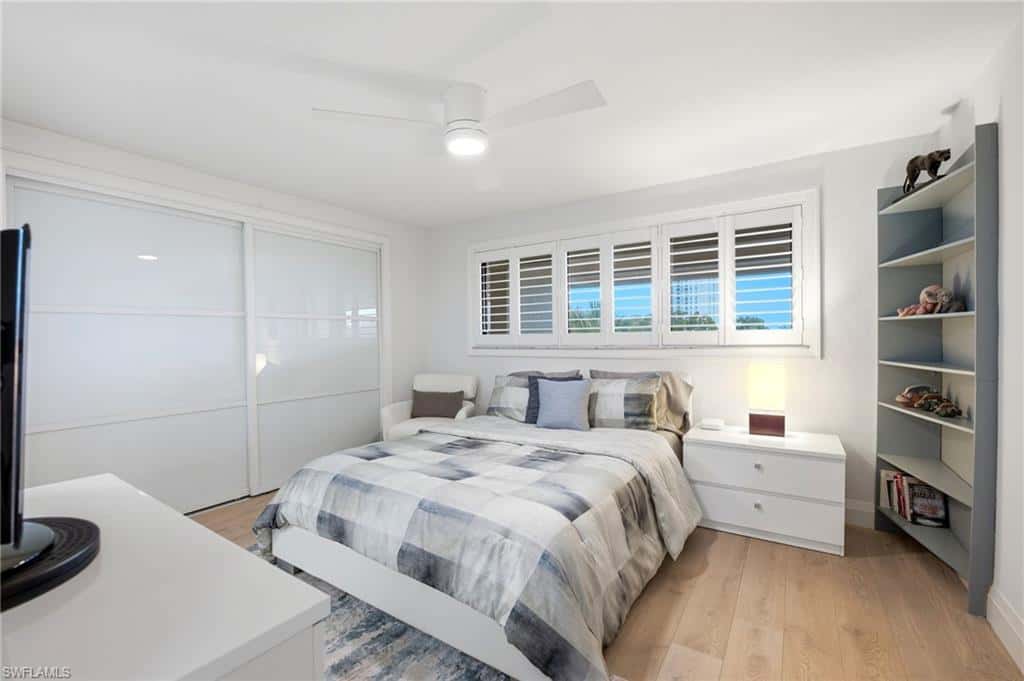6350 Pelican Bay Blvd #302b, Naples, photo 16