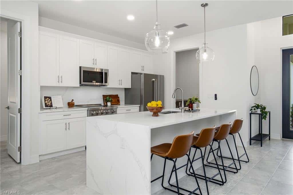 3229 21st Ter, Cape Coral, photo 17