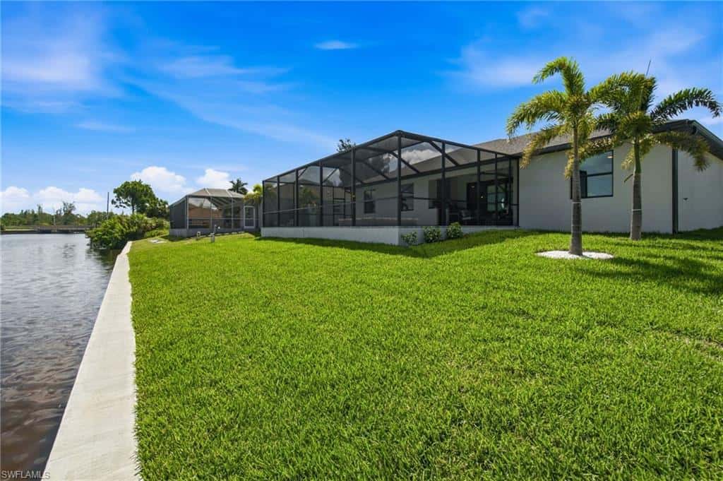 3229 21st Ter, Cape Coral, photo 40