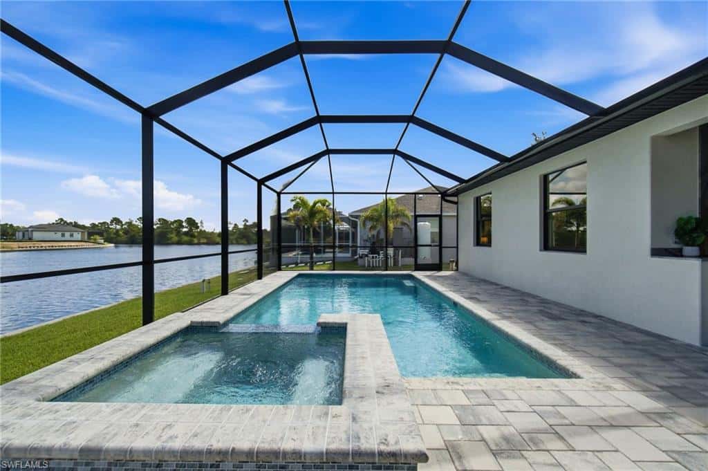 3229 21st Ter, Cape Coral, photo 36