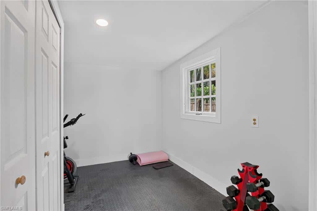 1363 Brookside Dr, Naples, photo 36