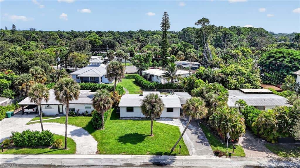 1363 Brookside Dr, Naples, photo 45