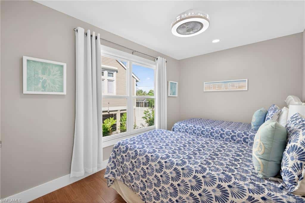 167 Mandalay Rd, Fort Myers Beach, photo 23