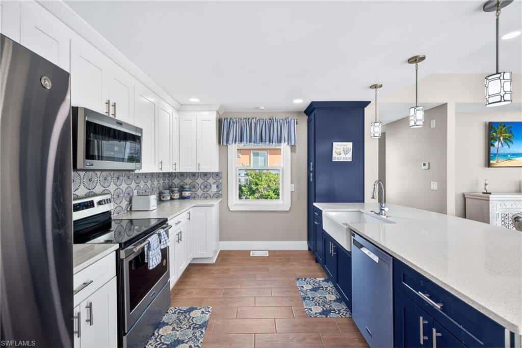 167 Mandalay Rd, Fort Myers Beach, photo 16