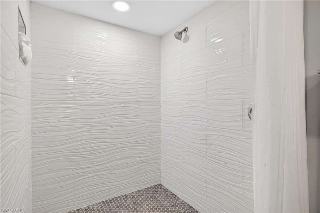 167 Mandalay Rd, Fort Myers Beach, photo 28