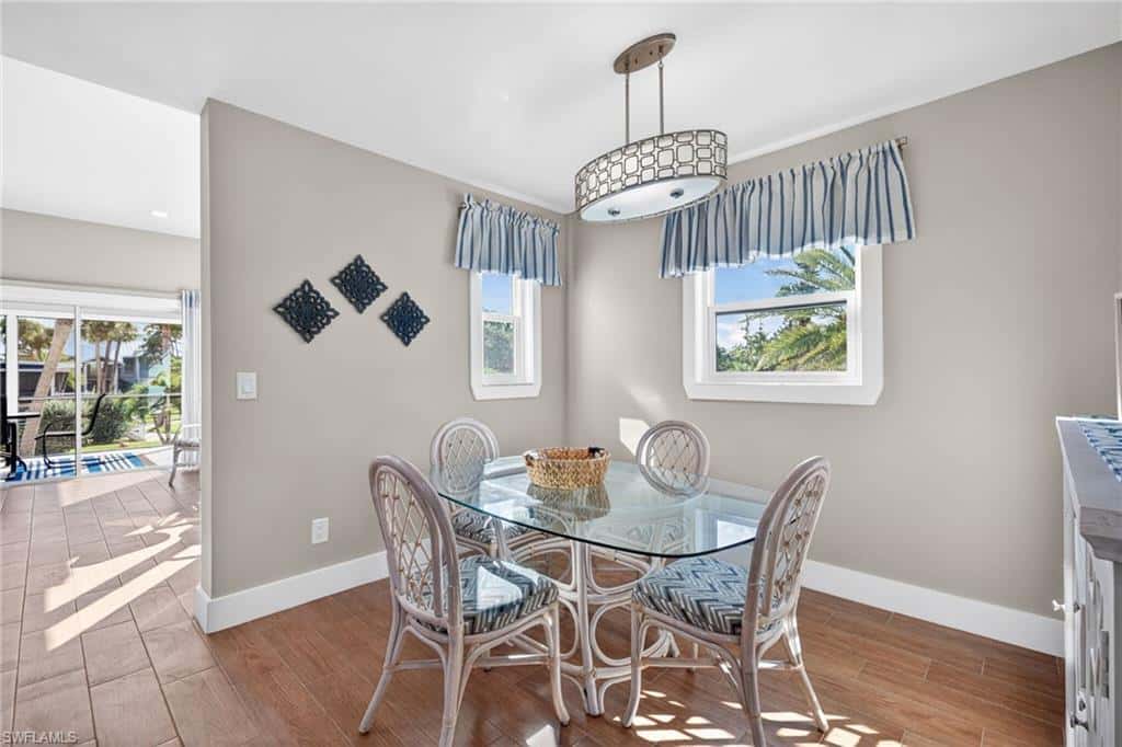 167 Mandalay Rd, Fort Myers Beach, photo 11
