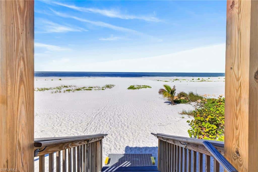167 Mandalay Rd, Fort Myers Beach, photo 40