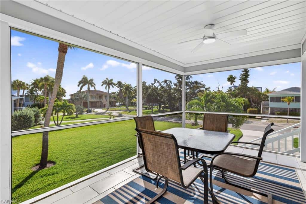 167 Mandalay Rd, Fort Myers Beach, photo 31