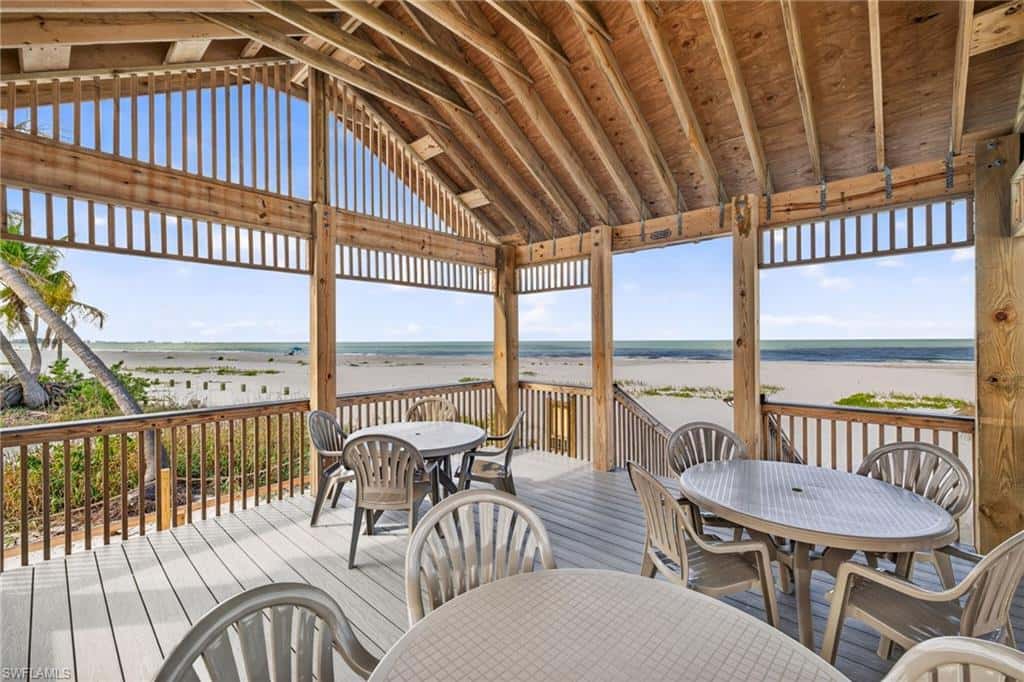 167 Mandalay Rd, Fort Myers Beach, photo 39