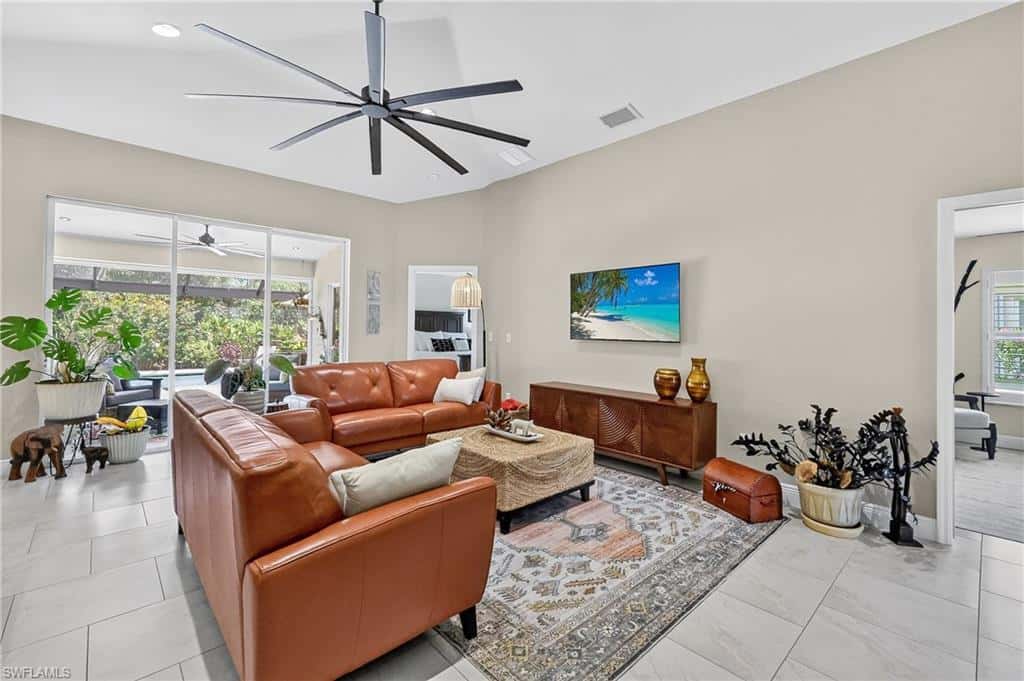 14066 Castle Hill Way, Fort Myers, photo 4