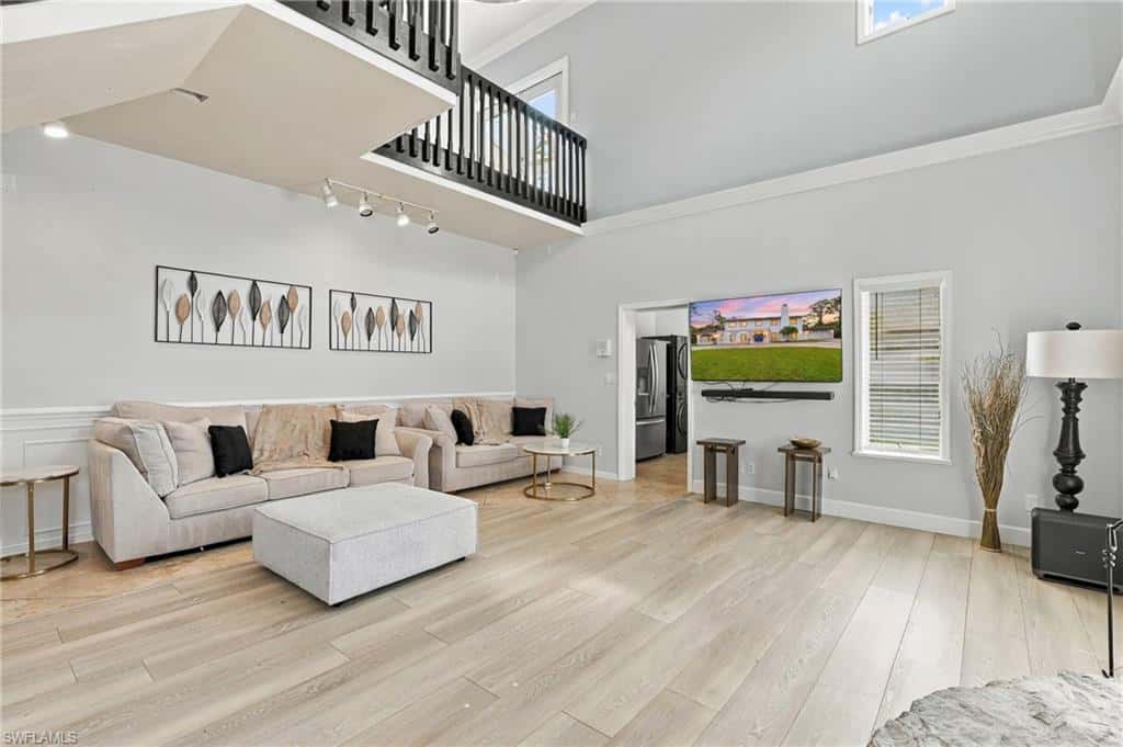 130 1st St, Naples, photo 9