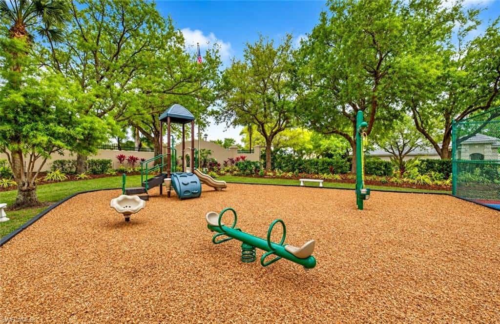 9900 Colonial Walk, Estero, photo 25