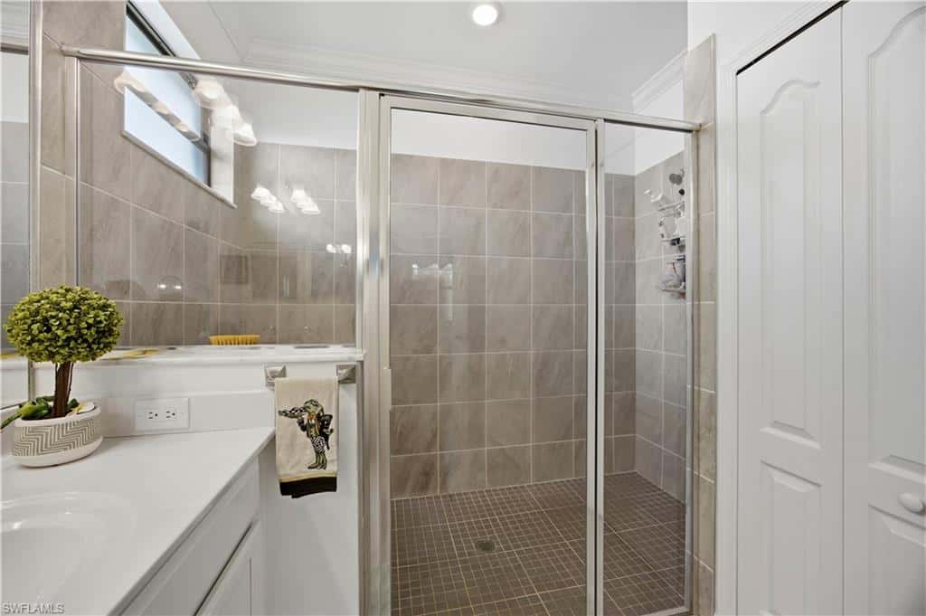 11279 Shady Lake Run, Fort Myers, photo 17