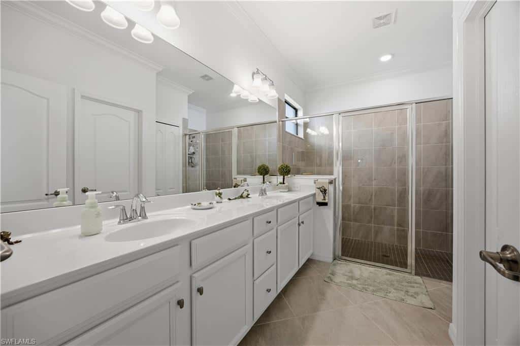 11279 Shady Lake Run, Fort Myers, photo 16