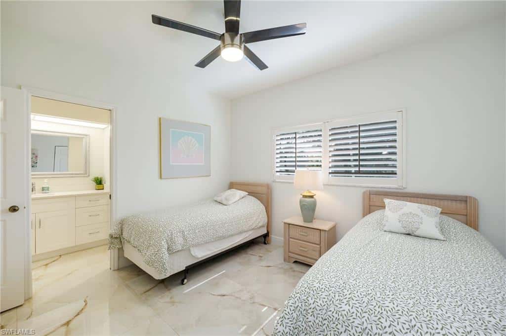 780 Waterford Dr #101, Naples, photo 17
