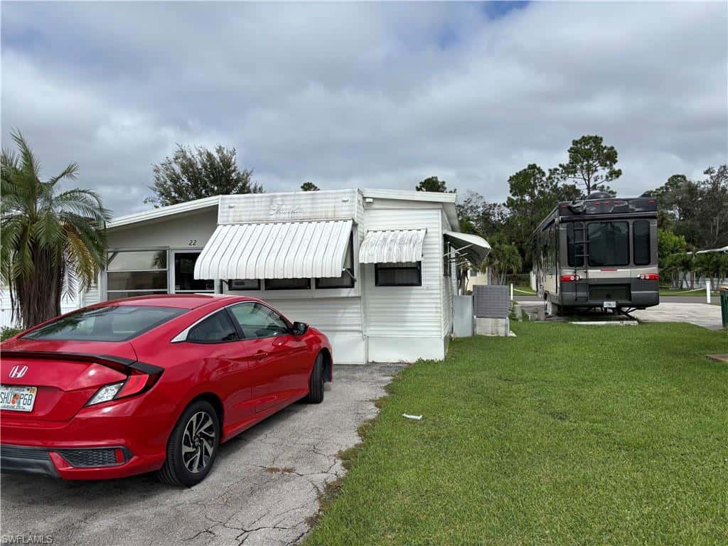 22 Garnet Dr, Naples, photo 4