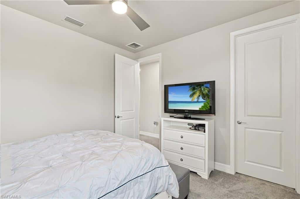 4494 Crimson Ave, Naples, photo 39
