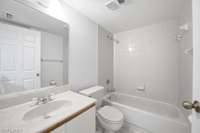 6945 Dennis Cir #205, Naples, photo 10