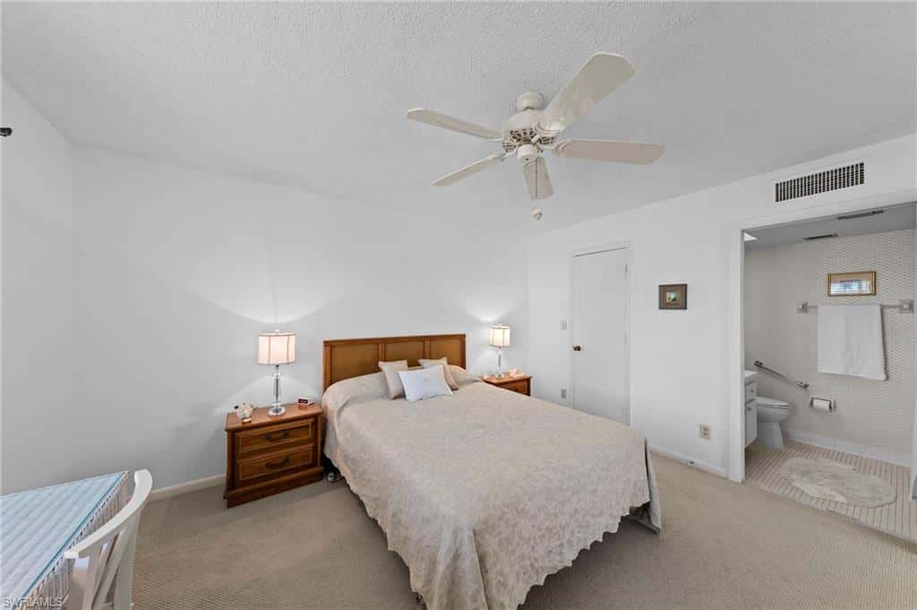 29 High Point Cir #101, Naples, photo 17