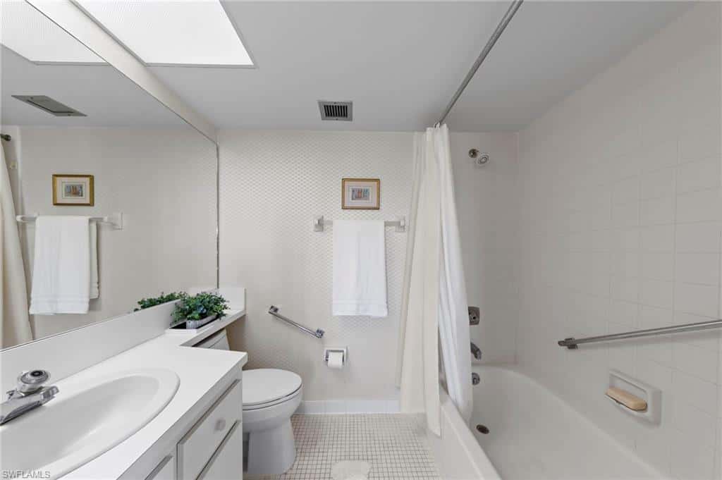 29 High Point Cir #101, Naples, photo 19
