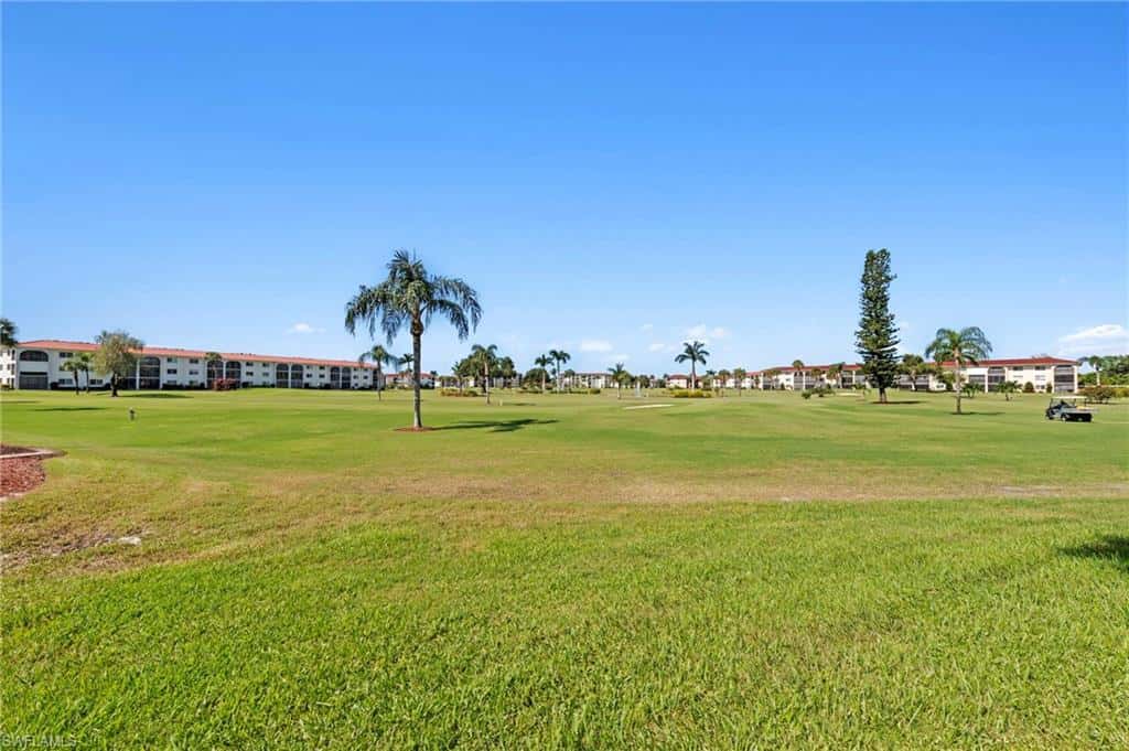 29 High Point Cir #101, Naples, photo 25
