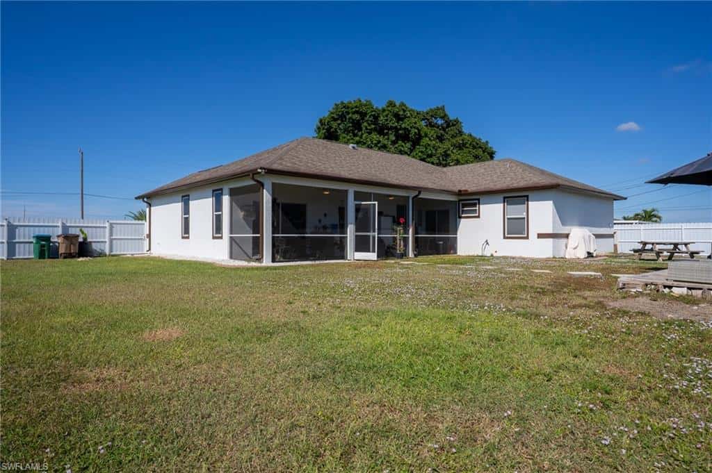 1909 1st Pl, Cape Coral, photo 25