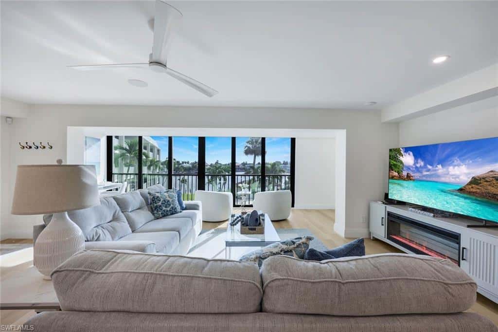 3000 Gulf Shore Blvd #307, Naples, photo 13