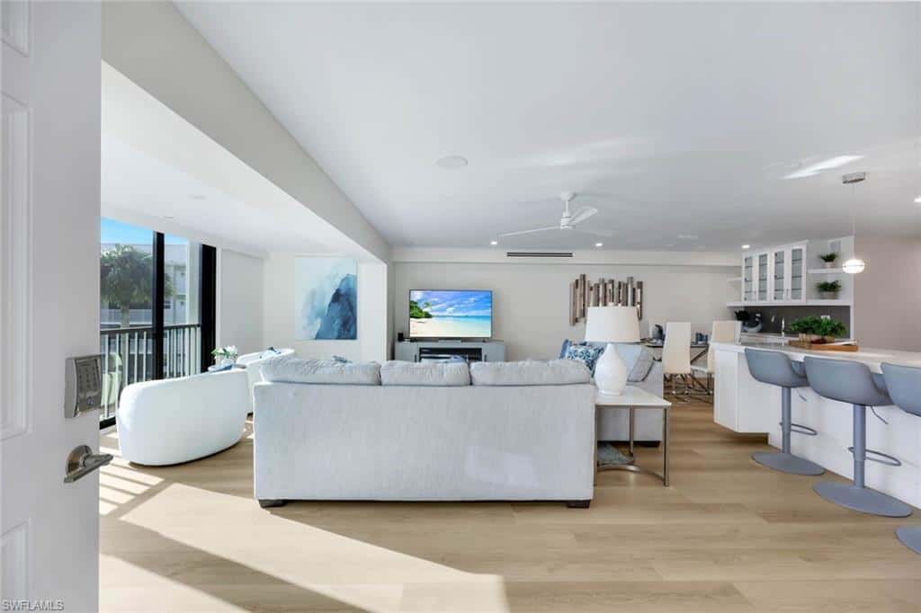 3000 Gulf Shore Blvd #307, Naples, photo 17