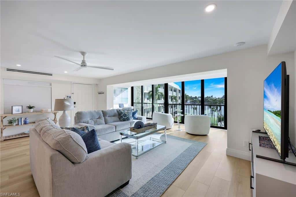 3000 Gulf Shore Blvd #307, Naples, photo 14