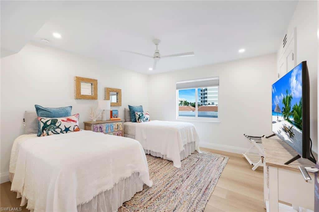 3000 Gulf Shore Blvd #307, Naples, photo 25