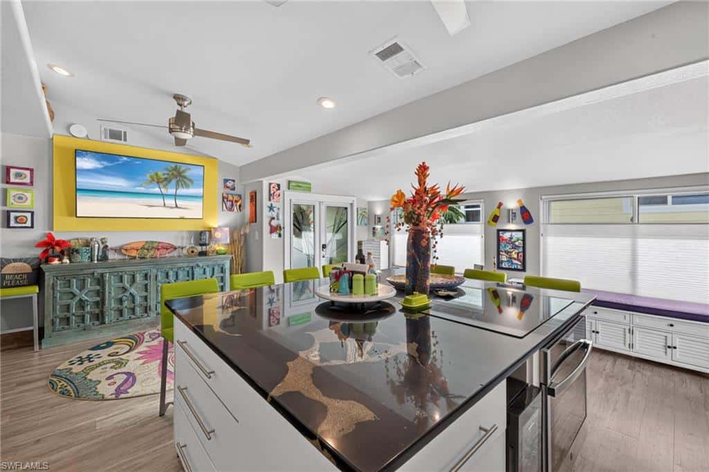 820 3rd St, Fort Myers Beach, photo 9