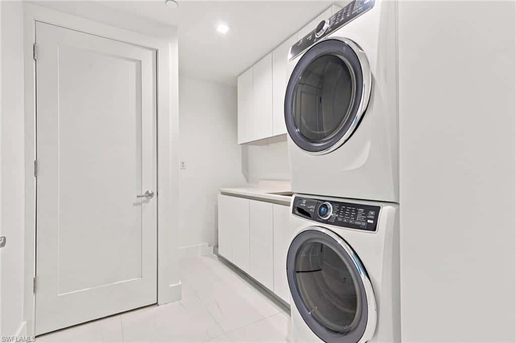 1925 Metropolitan Blvd #1204, Naples, photo 30