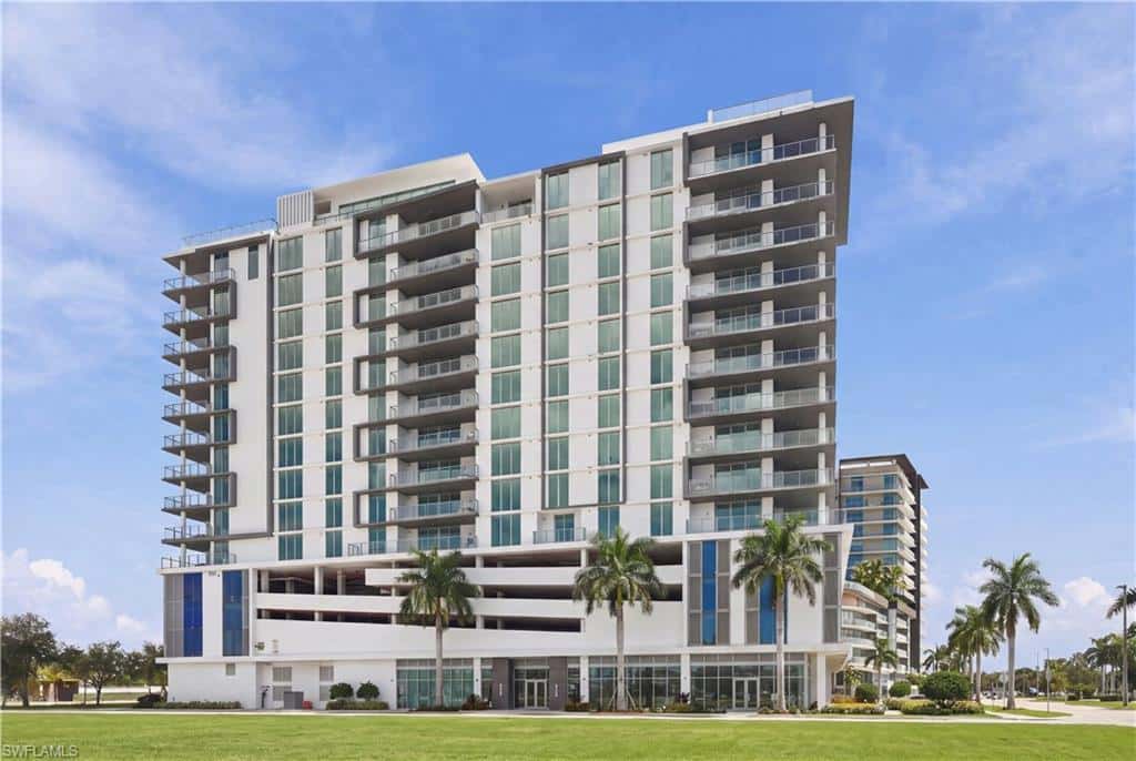 1925 Metropolitan Blvd #1204, Naples, photo 49