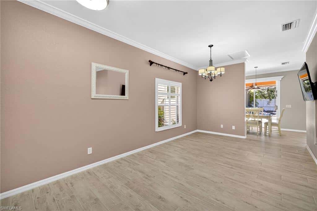 8250 Silver Birch Way, Lehigh Acres, photo 6