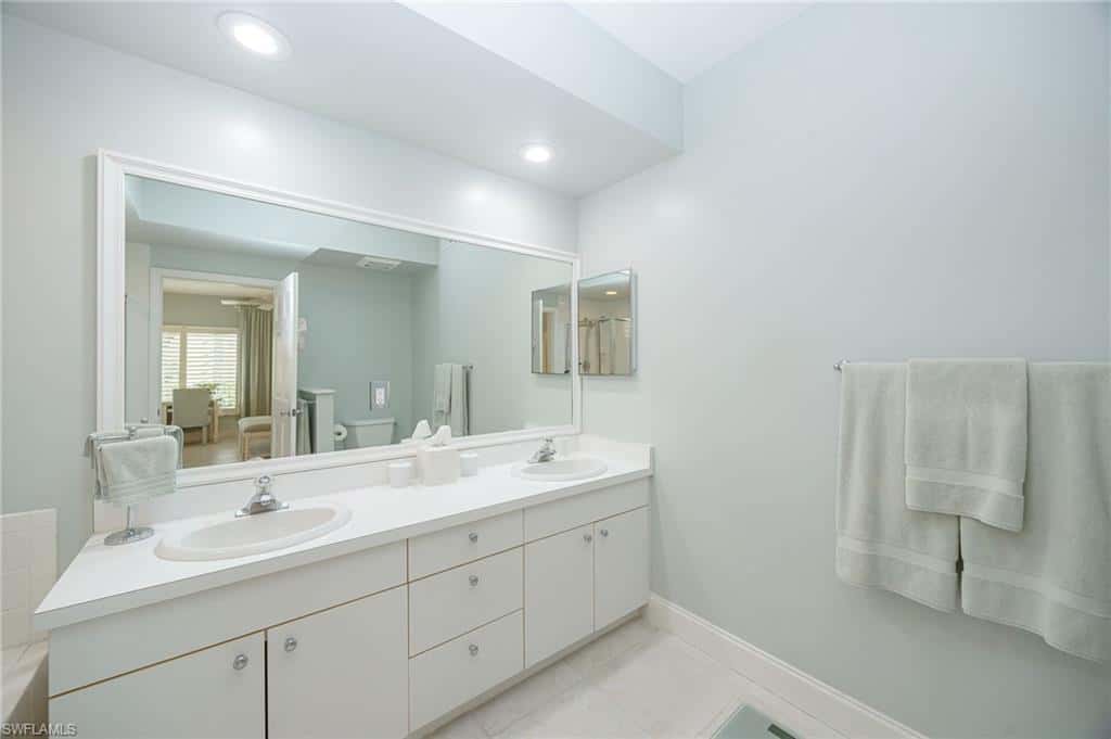 5818 Glencove Dr #103, Naples, photo 26