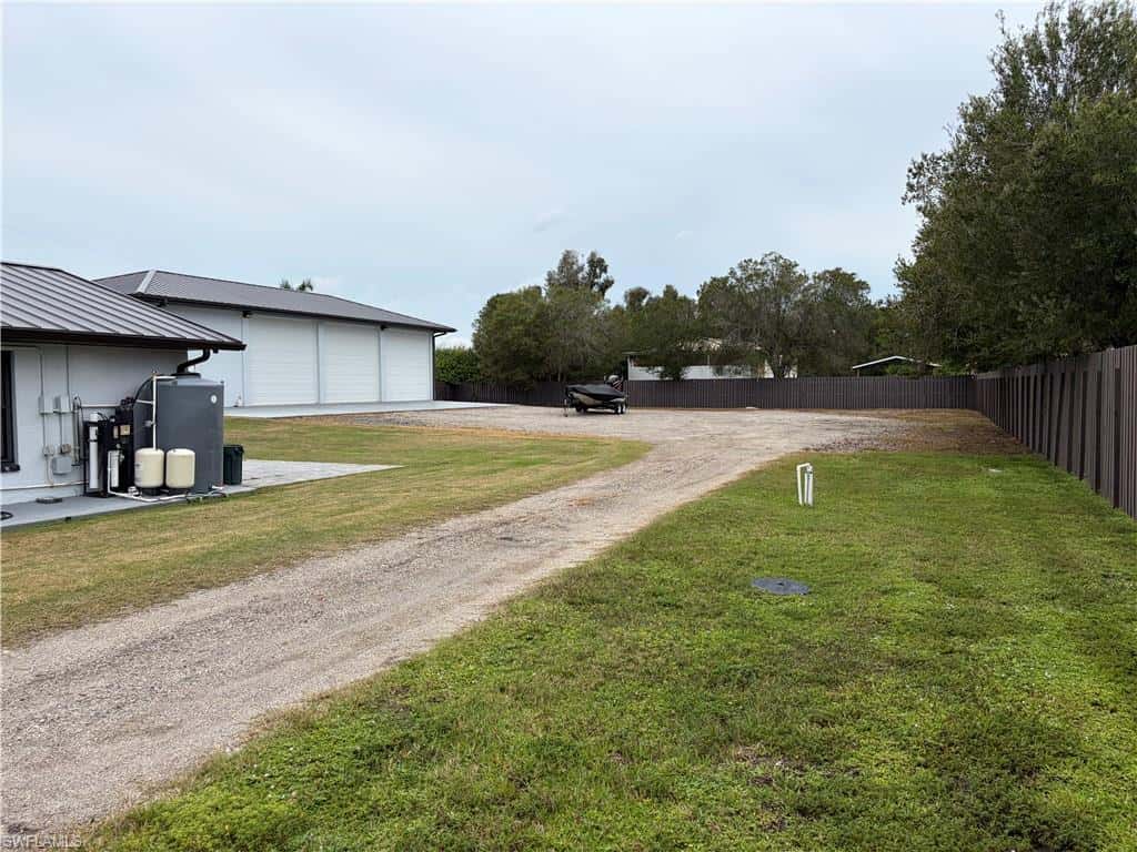 18521 Leetana Rd, North Fort Myers, photo 31