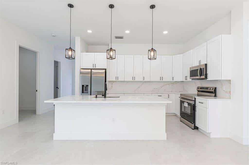 3721 Tareco St, Fort Myers, photo 8