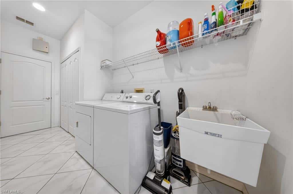 519 Prospect Ave, Lehigh Acres, photo 21