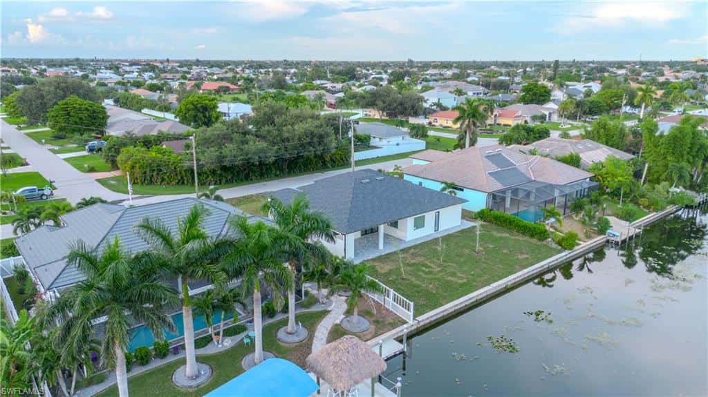920 5th Ter, Cape Coral, photo 6