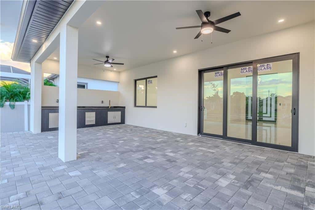 920 5th Ter, Cape Coral, photo 43