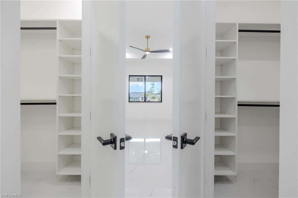 920 5th Ter, Cape Coral, photo 36