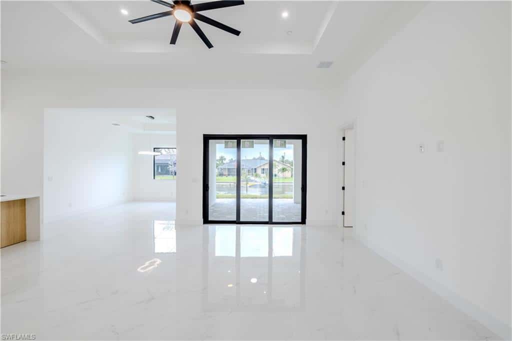 920 5th Ter, Cape Coral, photo 20