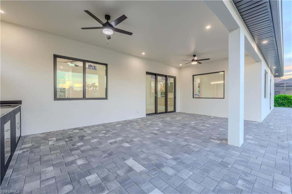 920 5th Ter, Cape Coral, photo 44