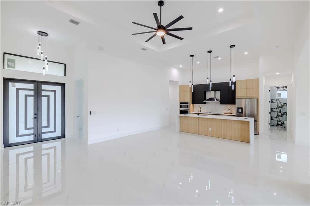 920 5th Ter, Cape Coral, photo 21