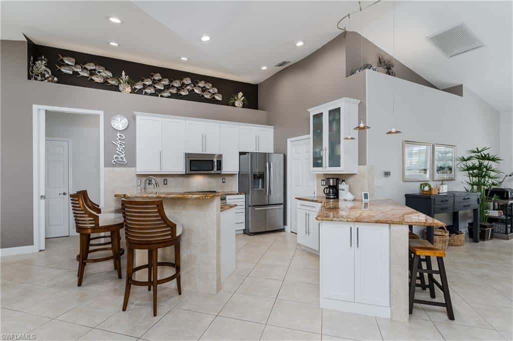 22450 Fountain Lakes Blvd, Estero, photo 14