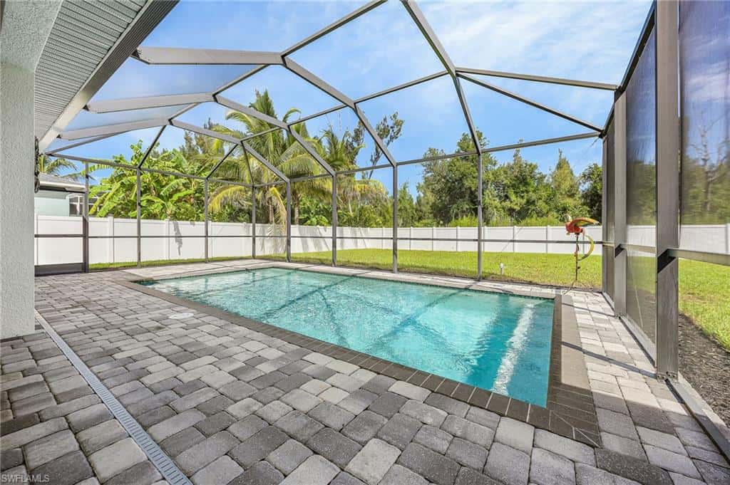 1703 12th Ter, Cape Coral, photo 32
