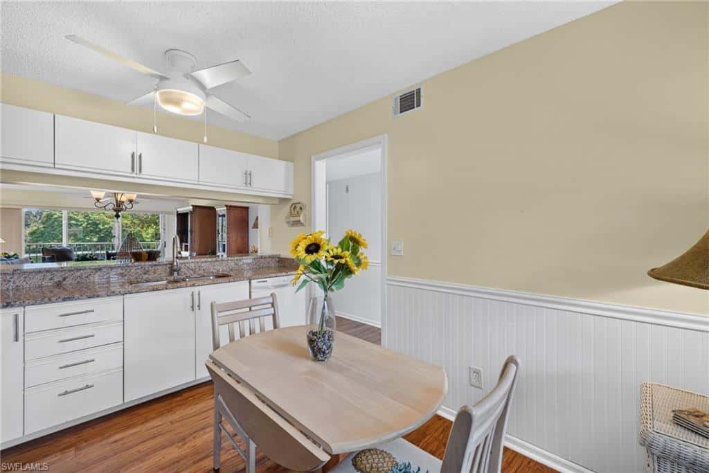 6945 Dennis Cir #203, Naples, photo 12