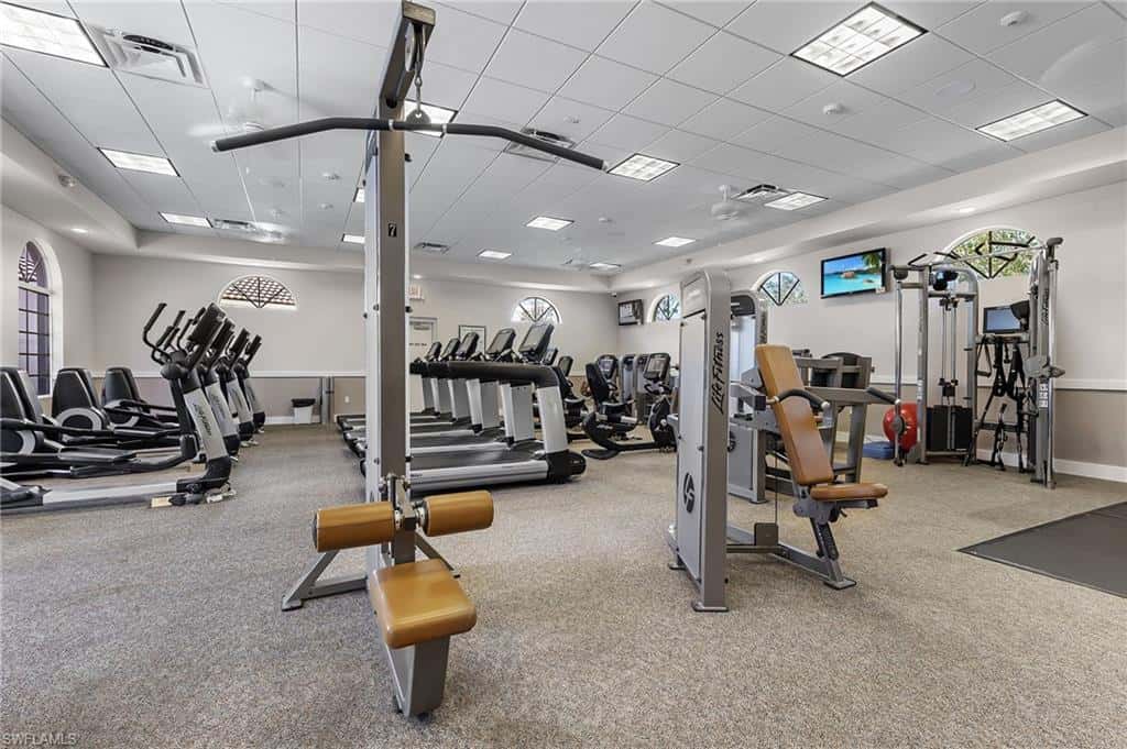 6945 Dennis Cir #203, Naples, photo 32