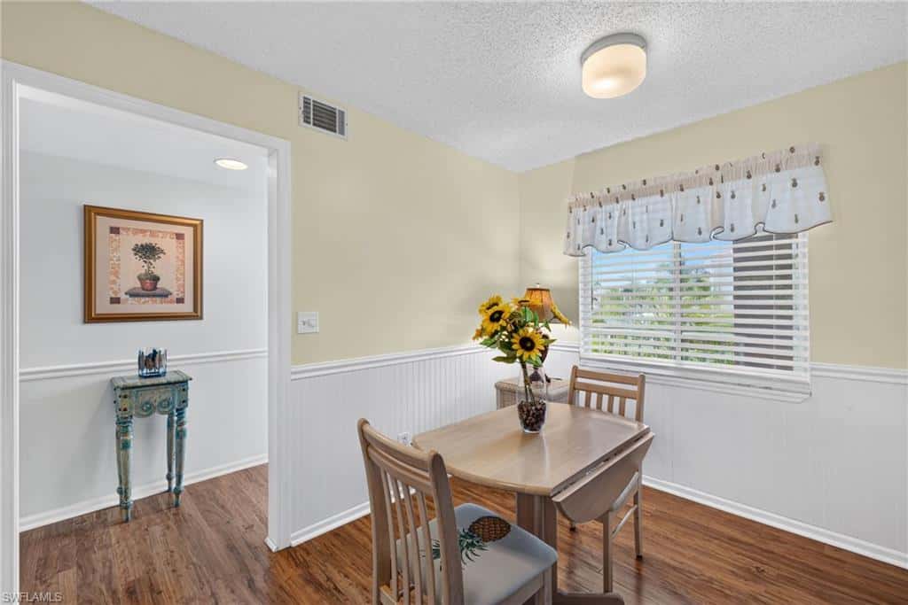 6945 Dennis Cir #203, Naples, photo 9