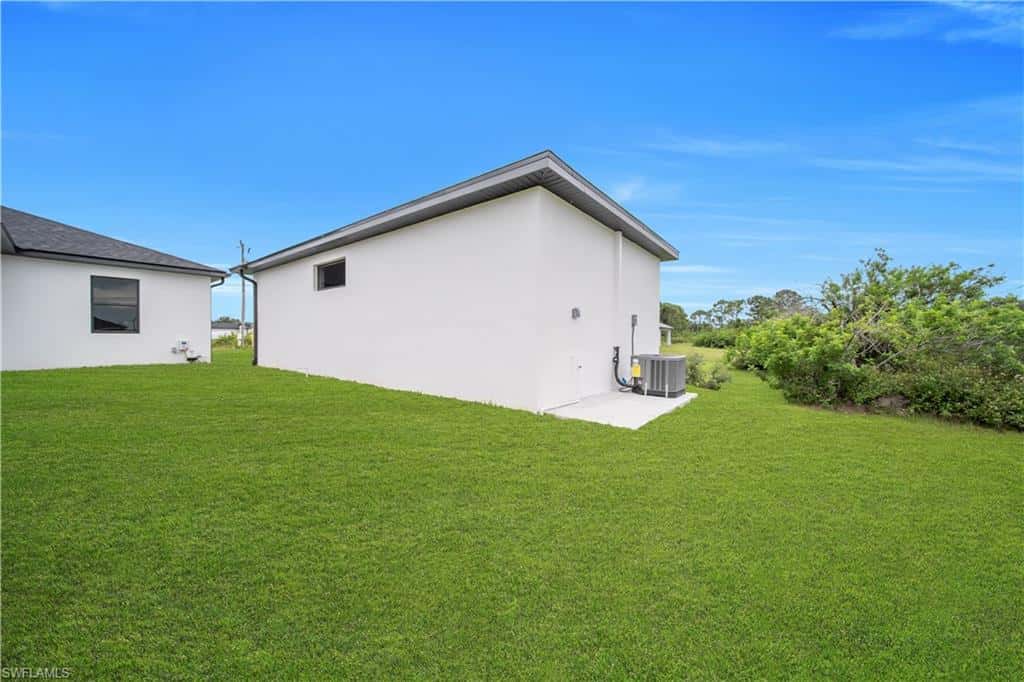 382 Pauline Ave, Lehigh Acres, photo 41